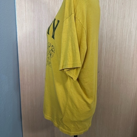 DAYDREAMER Johnny Cash Boots Boyfriend Tee, Size Small - Picture 6 of 11